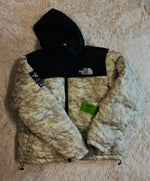 Load image into Gallery viewer, Northface Puffer Jacket

