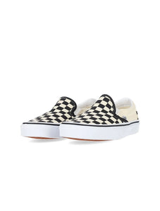 VANS CLASSIC "BLACK/ WHITE" SLIP-ON SNEAKER