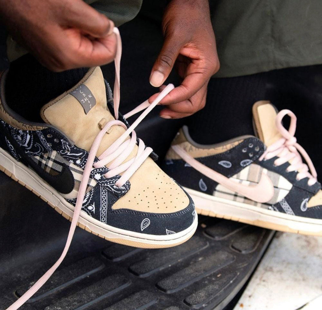 Nike SB Dunk Low Travis Scott