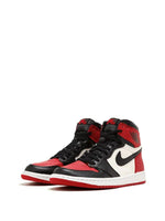 Load image into Gallery viewer, Air Jordan 1 Retro High bred toe
