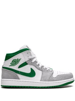 Load image into Gallery viewer, Air Jordan 1
