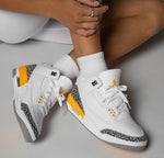 Load image into Gallery viewer, Air Jordan 3 Laser Orange
